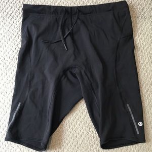 Lululemon Half Tight / Cycle Short 10” - L - Black - NWOT